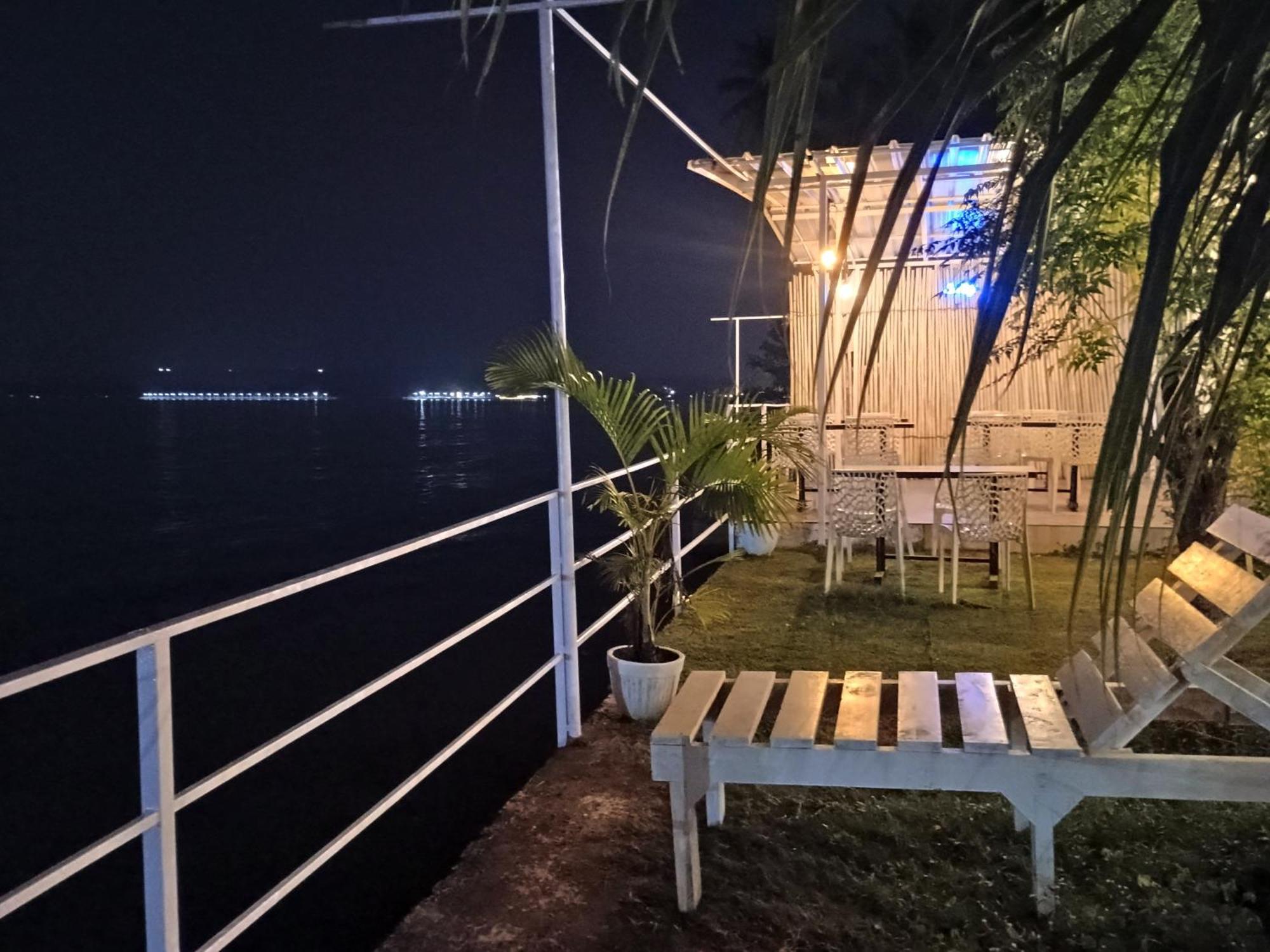 ואגאטור Gs Home On The Bay - Super Sea View Glass Studio Apartment מראה חיצוני תמונה