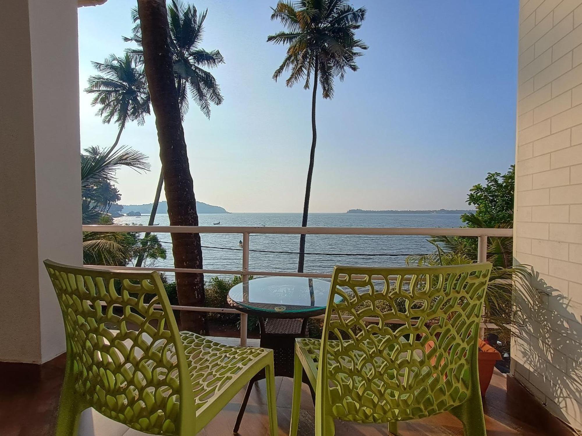ואגאטור Gs Home On The Bay - Super Sea View Glass Studio Apartment מראה חיצוני תמונה